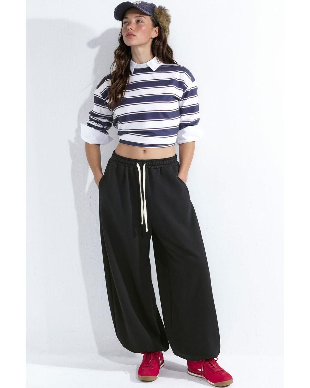 Hiccup Black Balloon Fit Sweatpants