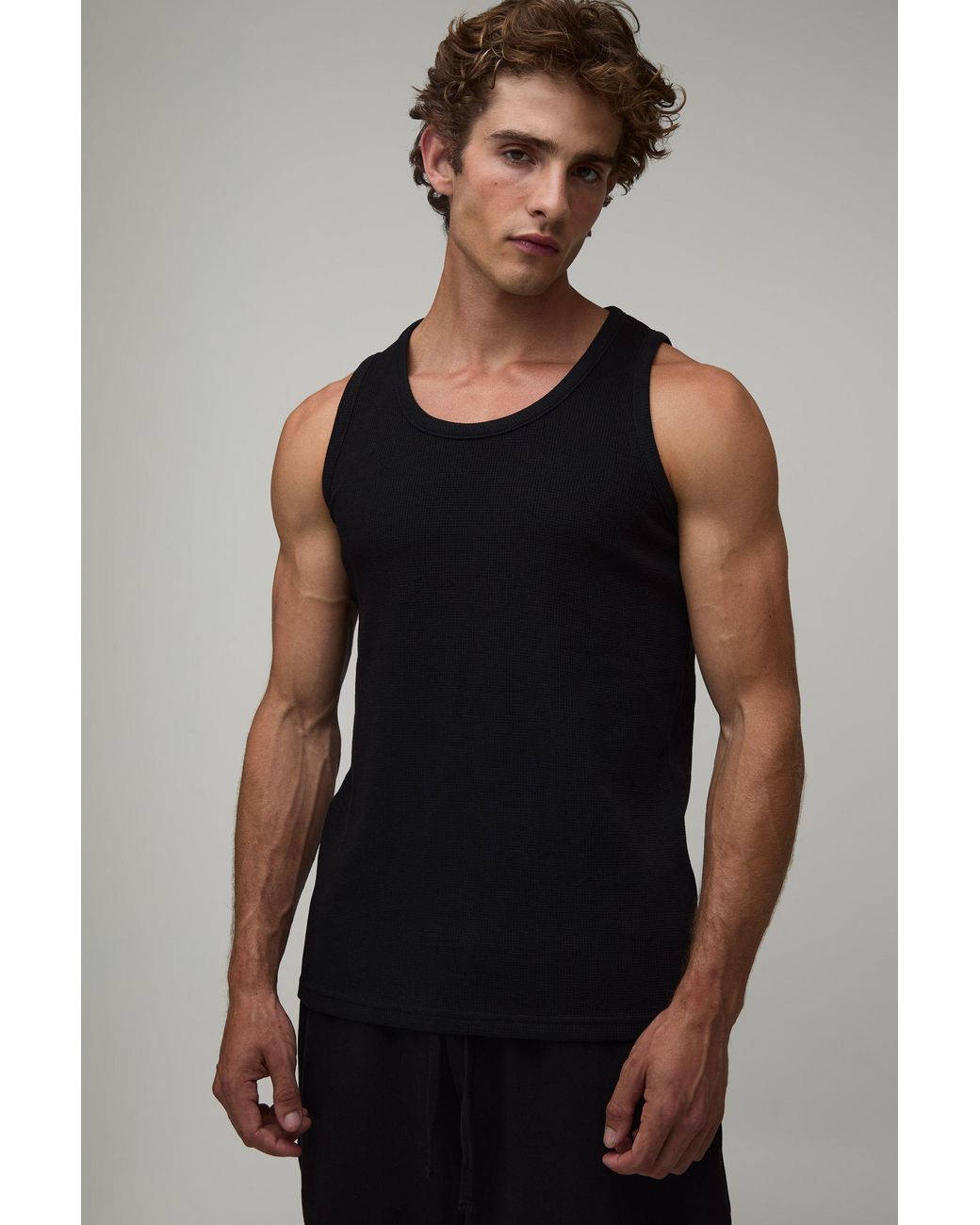 BoohooMAN Black Essential Regular Fit Waffle Vest for men