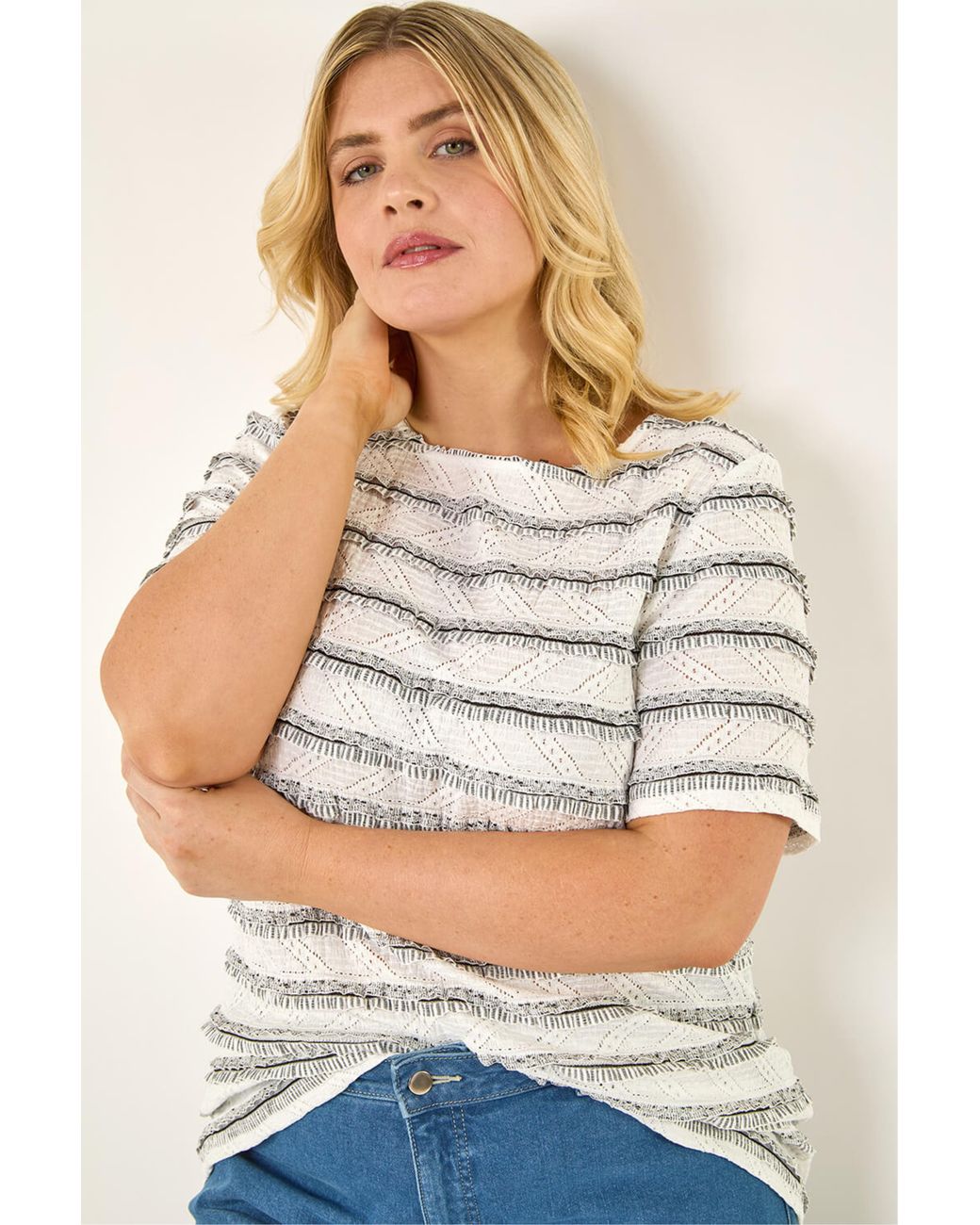 Roman Gray Curve Stripe Frill Lace Top