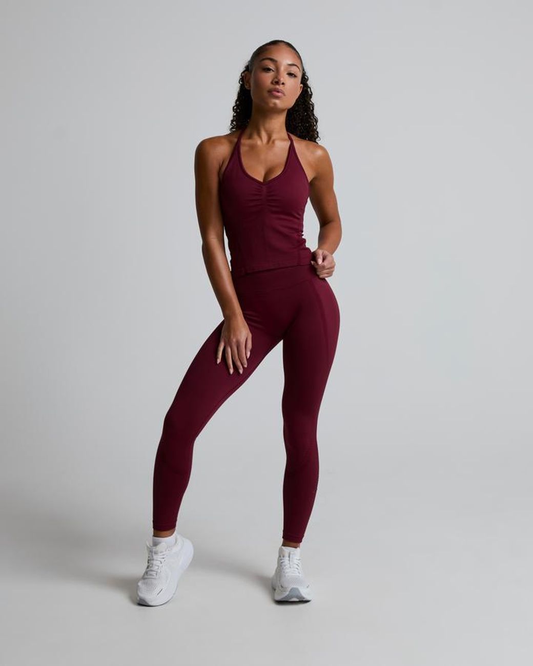 Monterrain Red Suntra Seamless Legging