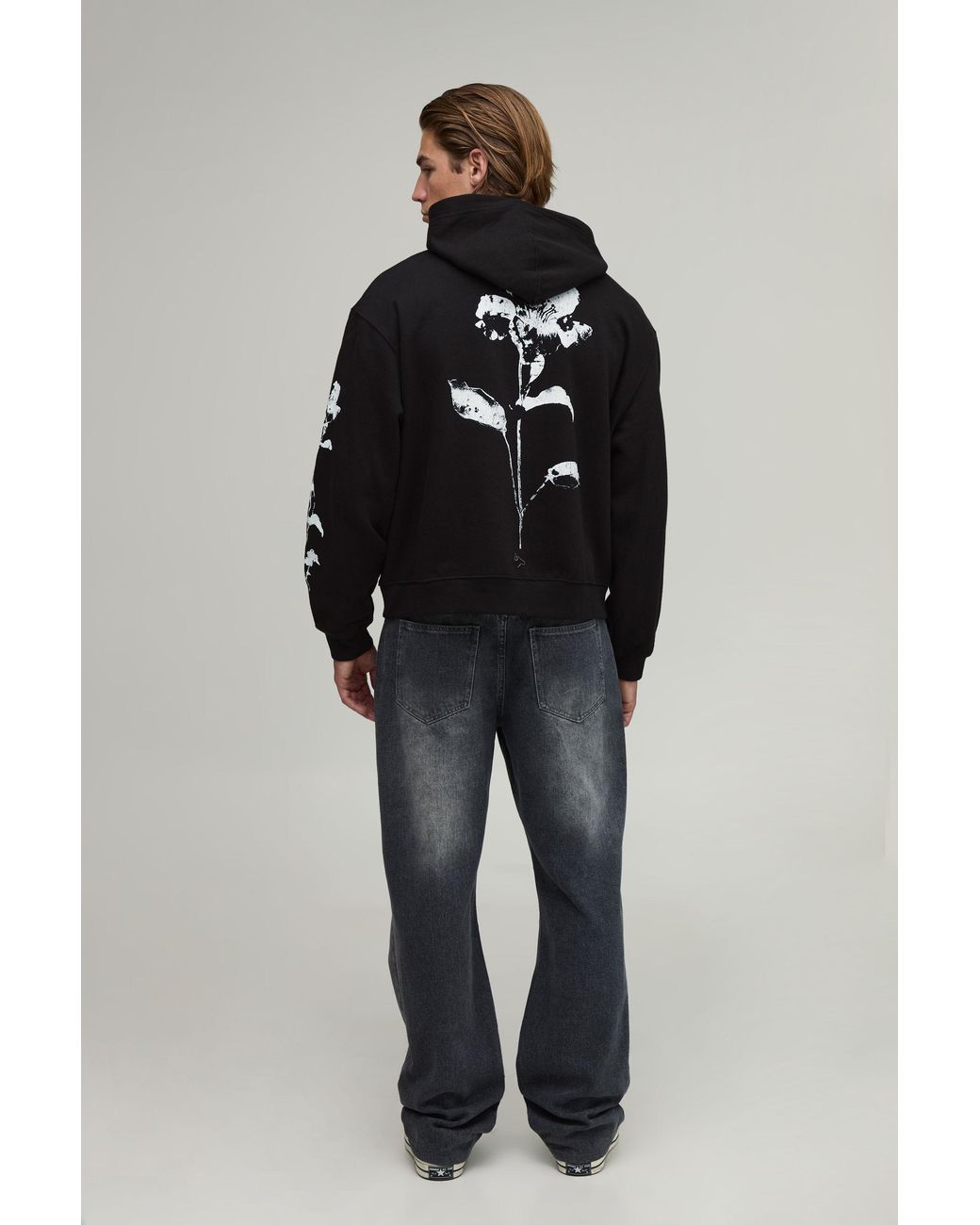 BoohooMAN Black Oversized Boxy Floral Mono Graphic Hoodie for men