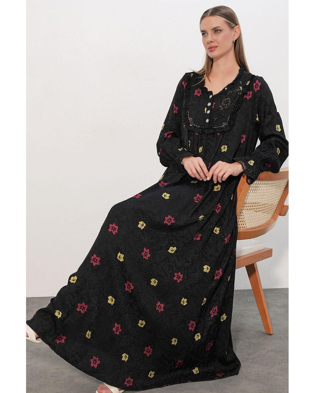 Bigdart Black Floral V-Neck Maxi Dress