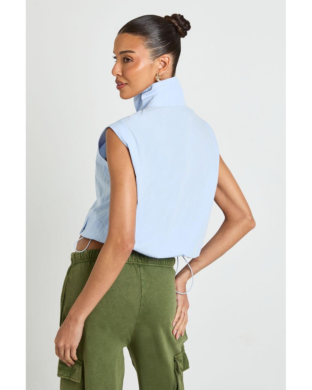 Boohoo Blue Funnel Neck Sleeveless Zip Through Top
