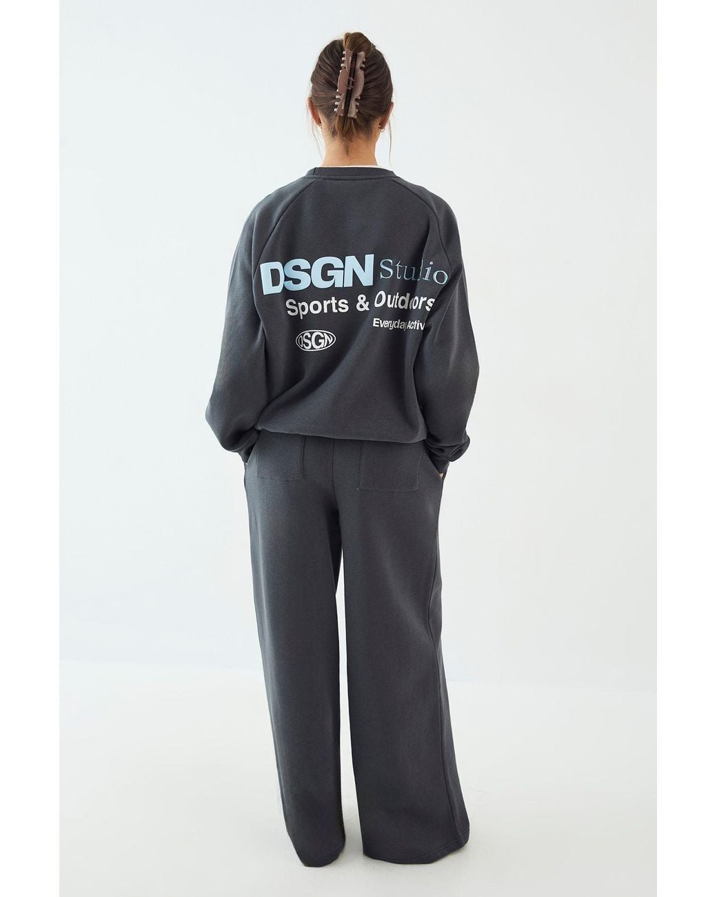 DSGN Studio Blue Sports And Outdoors Printed Sweatshirt Tracksuit