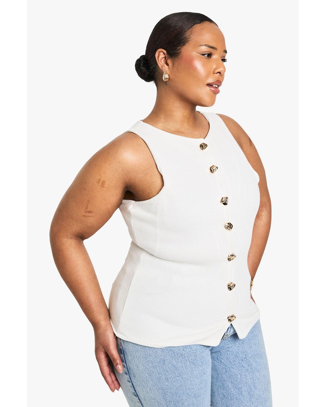 Boohoo White Plus Knitted Button Down Waistcoat