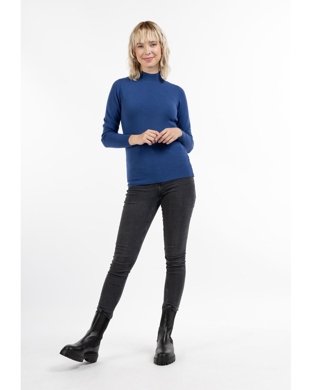 Mo My Trui Biany in het Blue