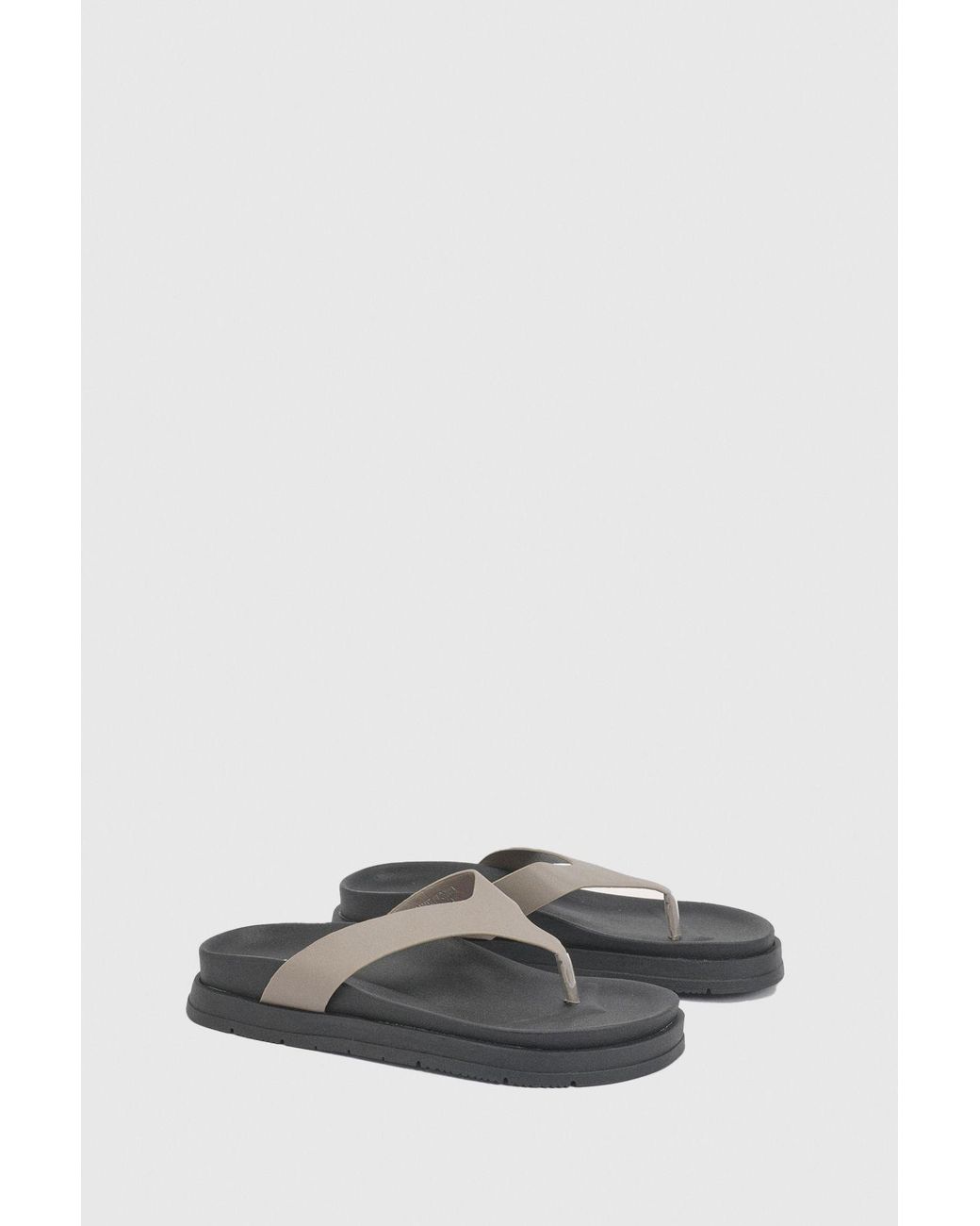 Boohoo Gray Chunky Platform Flip-Flops