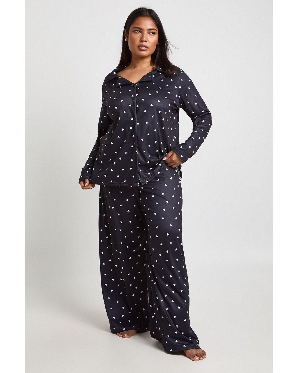 Boohoo Blue Plus Heart Print Long Sleeve Shirt & Trouser Pyjama Set