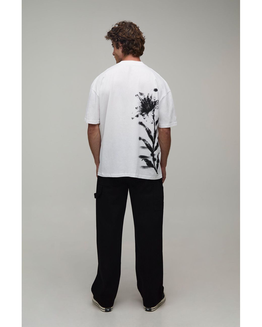 BoohooMAN White Oversized Script Floral Printed T-Shirt for men