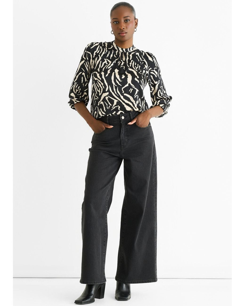 Gini London Black Animal High Neck Satin Blouse