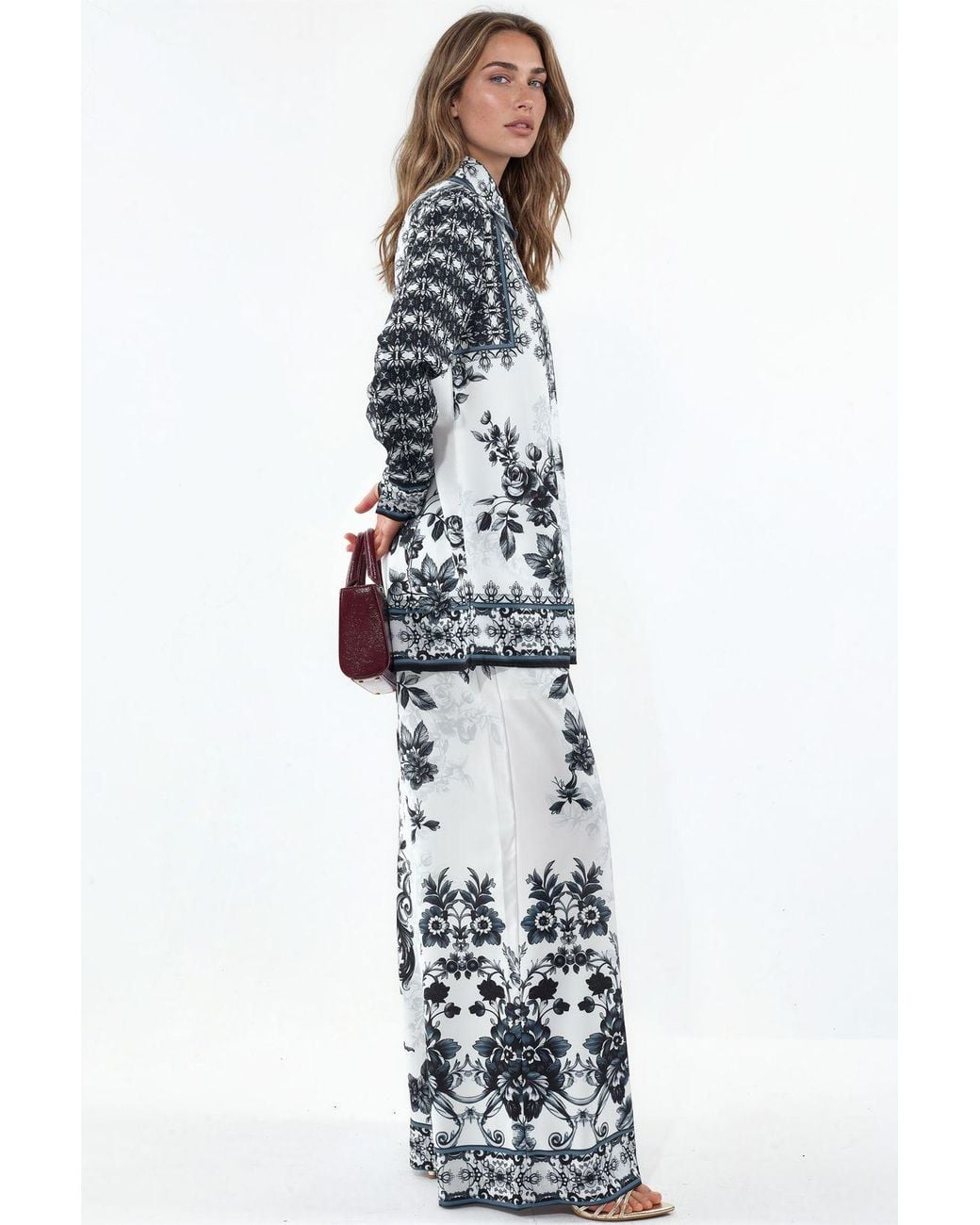 Msn-Collection White Floral Shirt And Wide-Leg Trousers Set