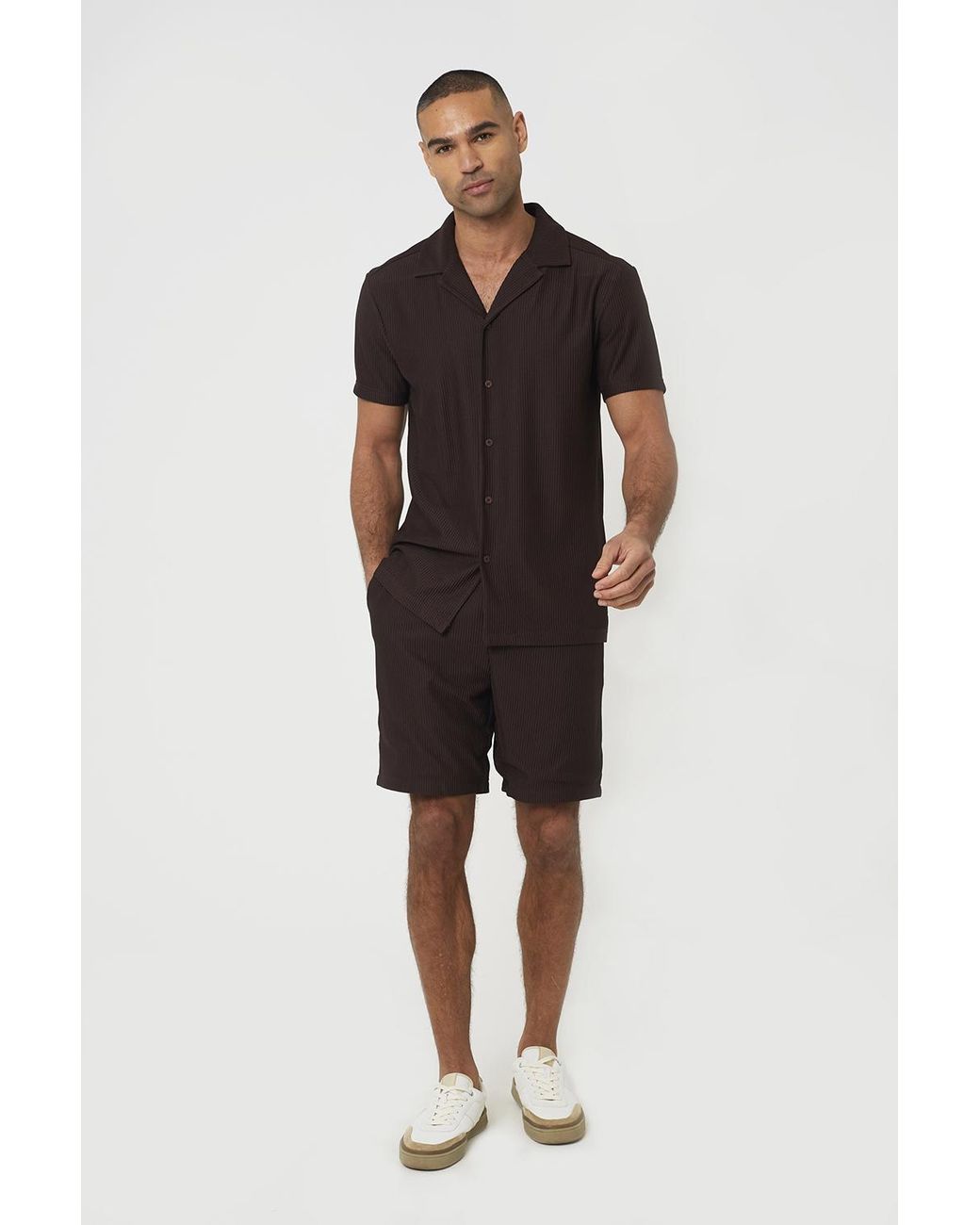 Brave Soul Black Pleated Shorts for men