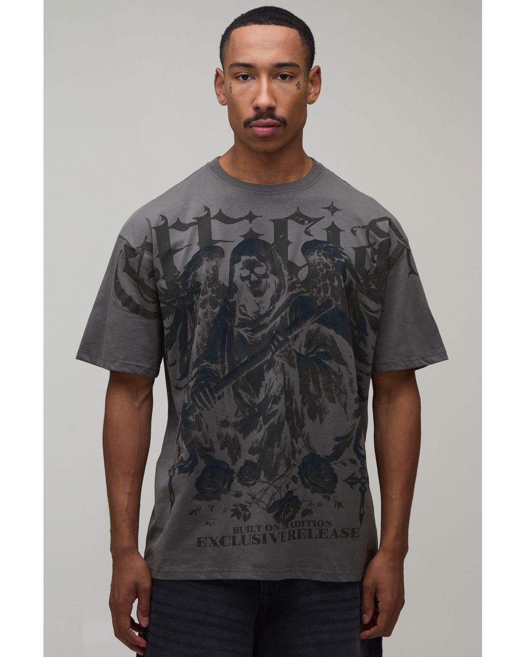 BoohooMAN Gray Oversized Gothic Over The Seams Print T-Shirt Cotton for men