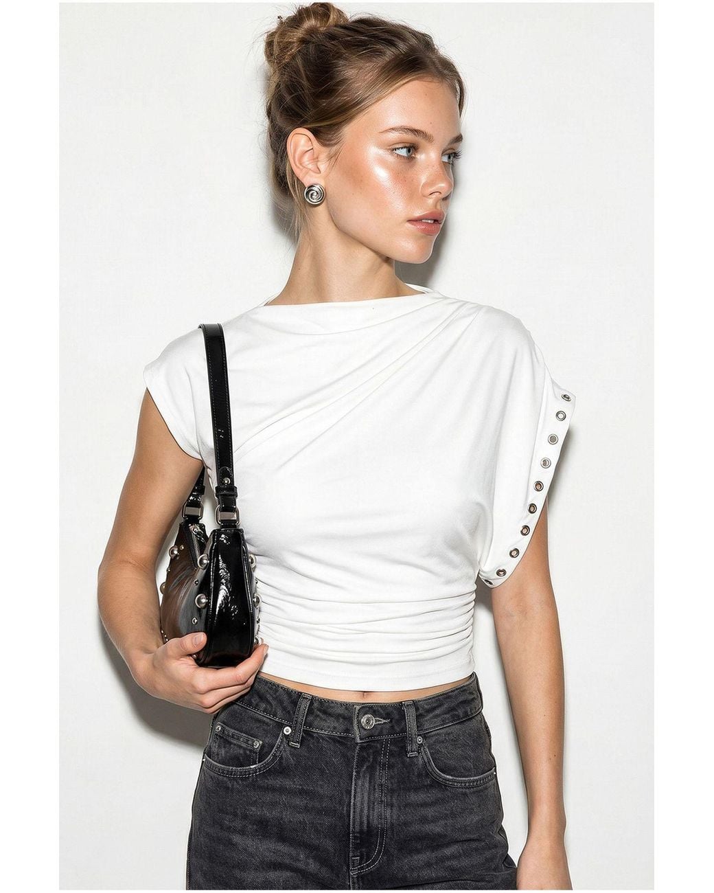Bianco Lucci White Fitted Crop Boat-Neck Blouse