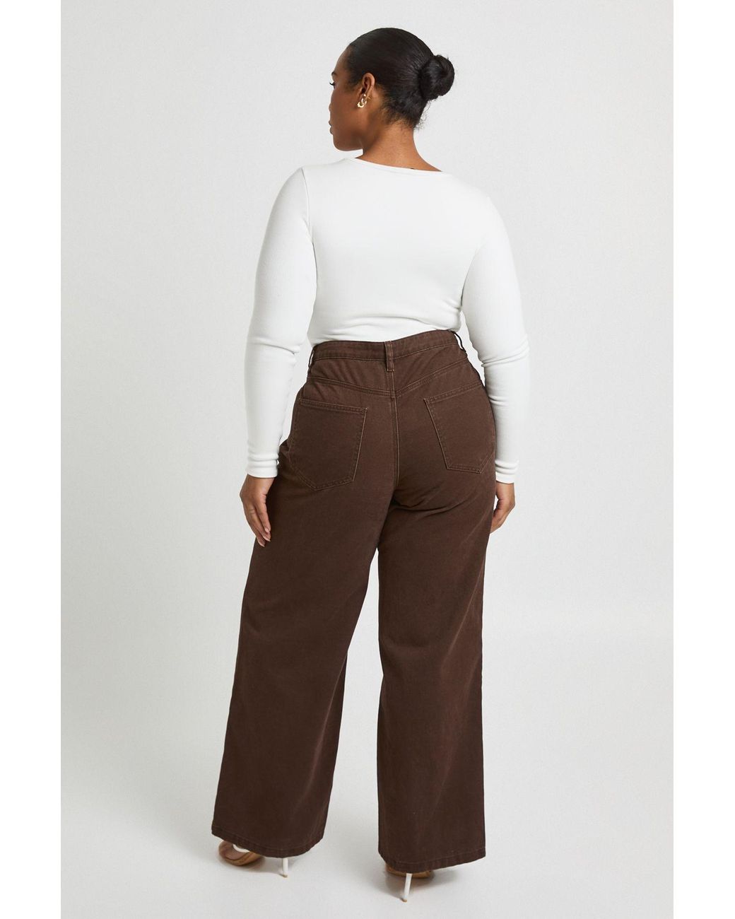 Boohoo Brown Plus Washed Straight Leg Jean