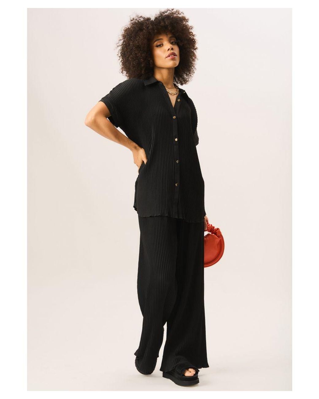Gini London Black Plisse Short Sleeve Oversized Shirt