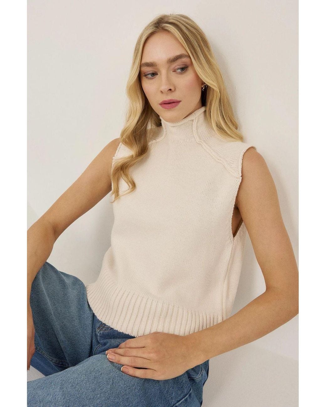 Hiccup Natural Half Turtleneck Sweater