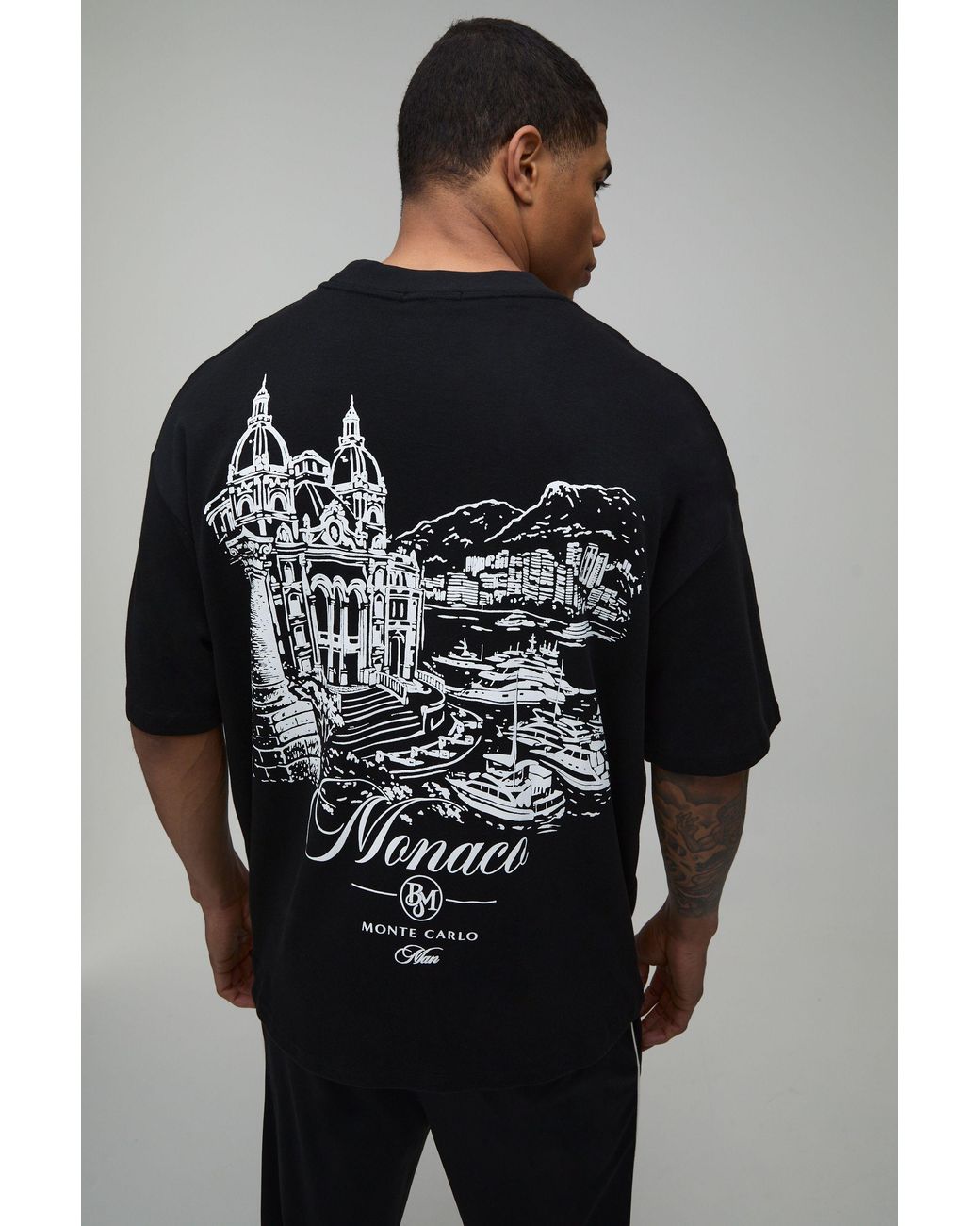 BoohooMAN Black Oversized Interlock Monaco Sketch Print Extended Neck T-Shirt Cotton for men