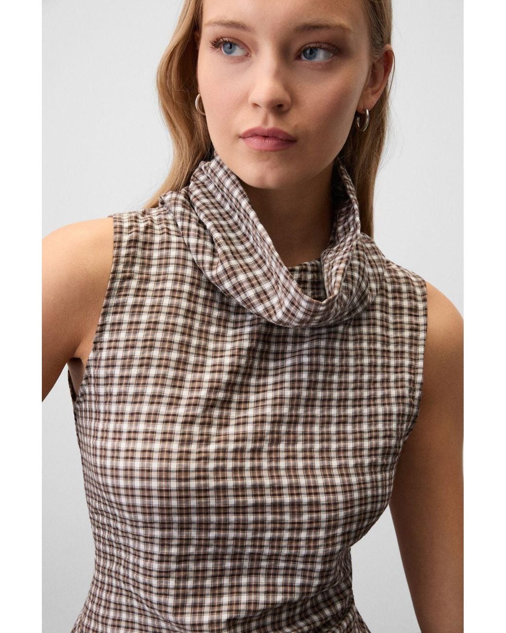 Grimelange Gray Simple Woven Pull-On Blouse