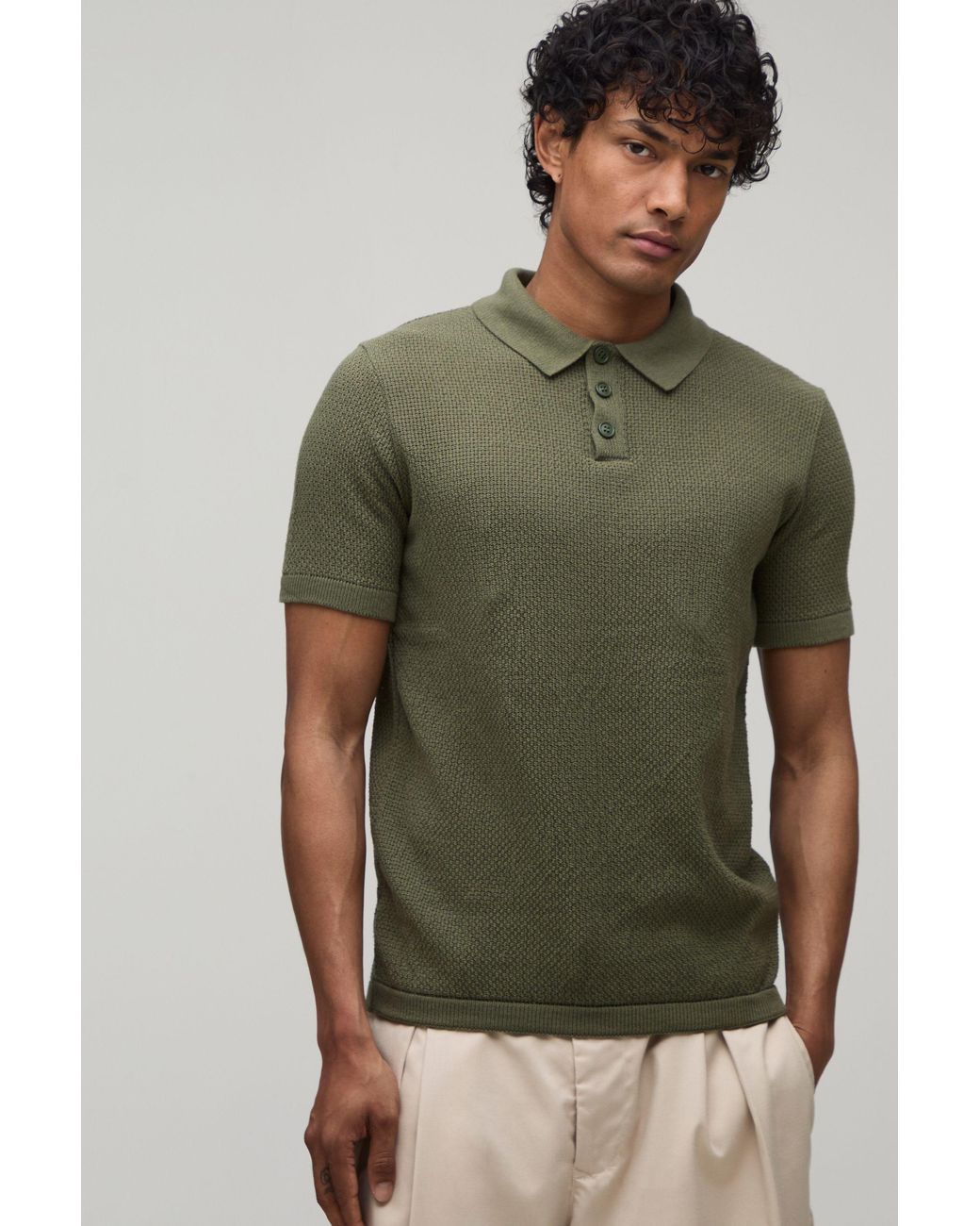 BoohooMAN Green Regular Fit Textured Button Up Knitted Polo for men