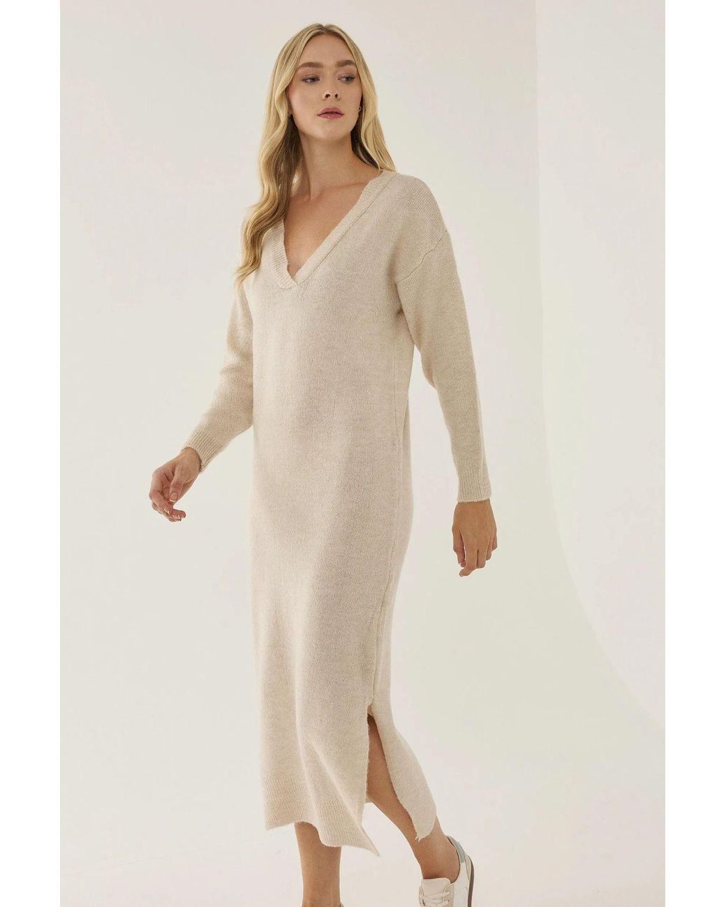 Hiccup Natural Relaxed Fit V-Neck Midi Knit Dress