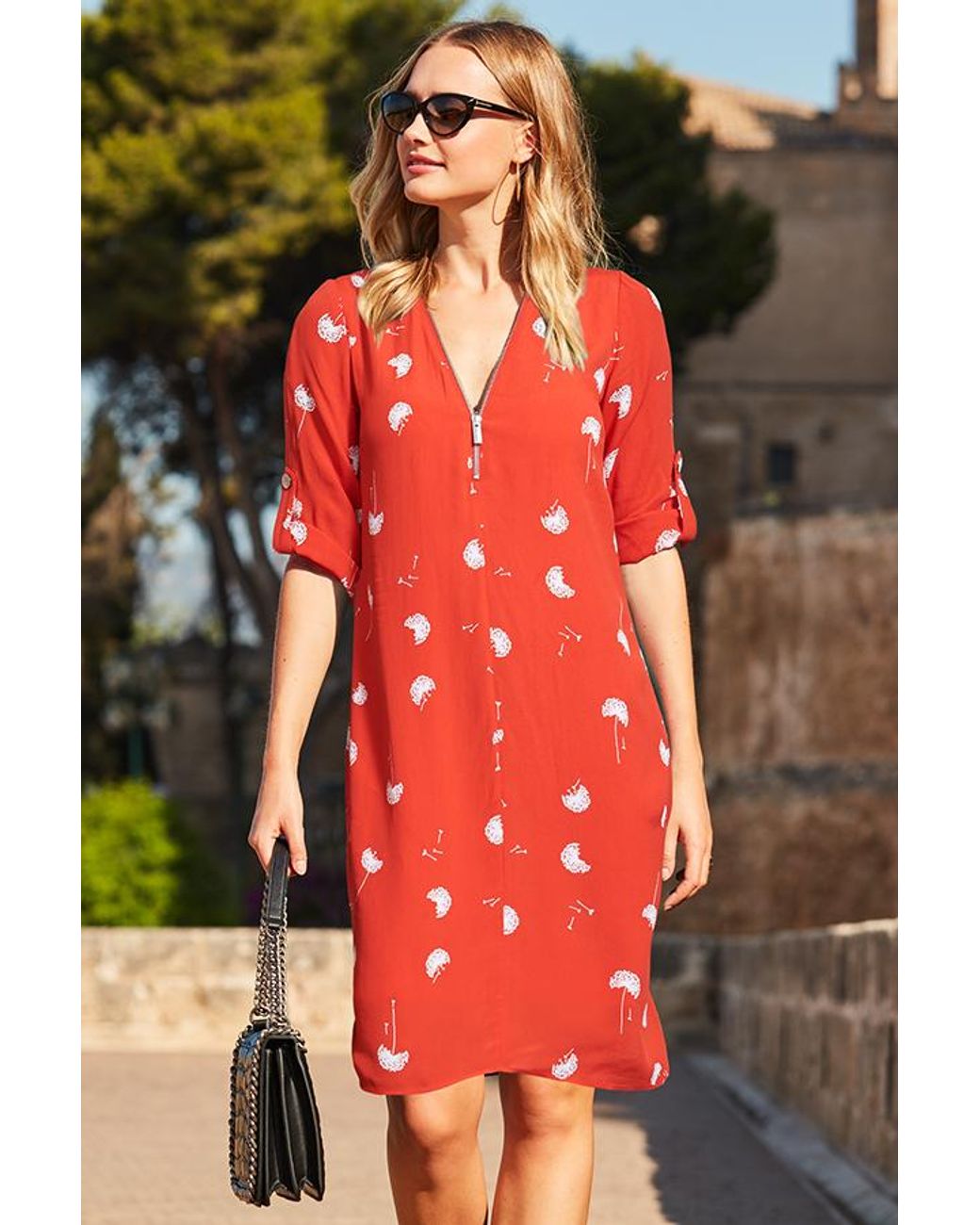 Sosandar Red Dandelion Print Shift Dress