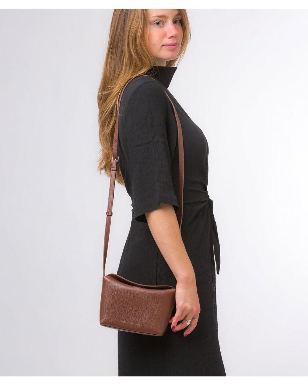 Pure Luxuries Brown 'Lolo' Dark Nappa Leather Cross Body Bag