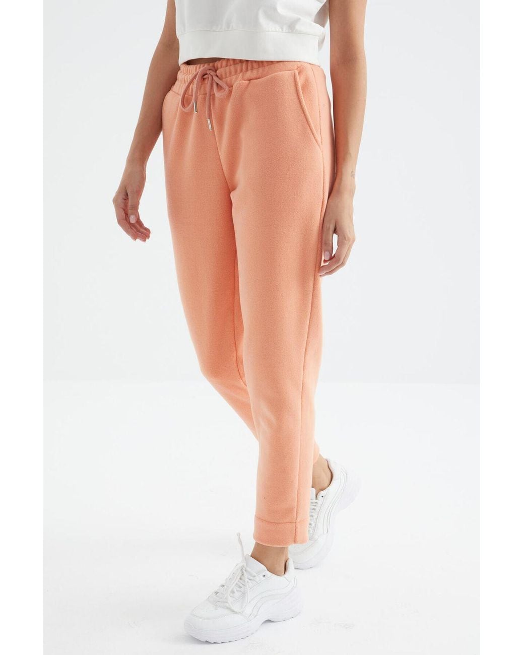 TOMMY LIFE White Jogger Sweatpants
