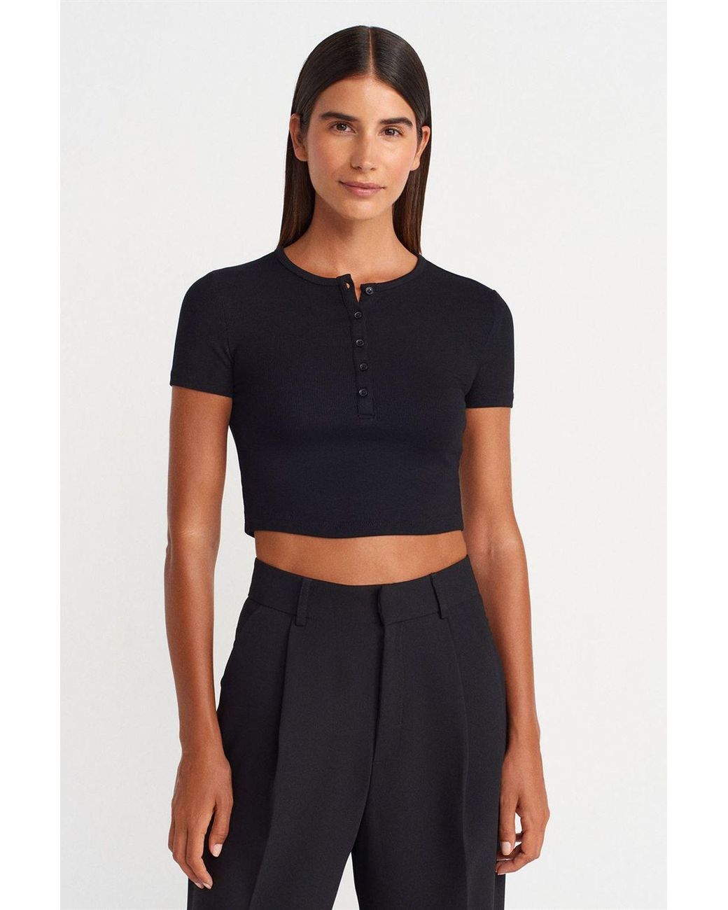 Dilvin Black Slim Fit Crop Blouse With Buttons
