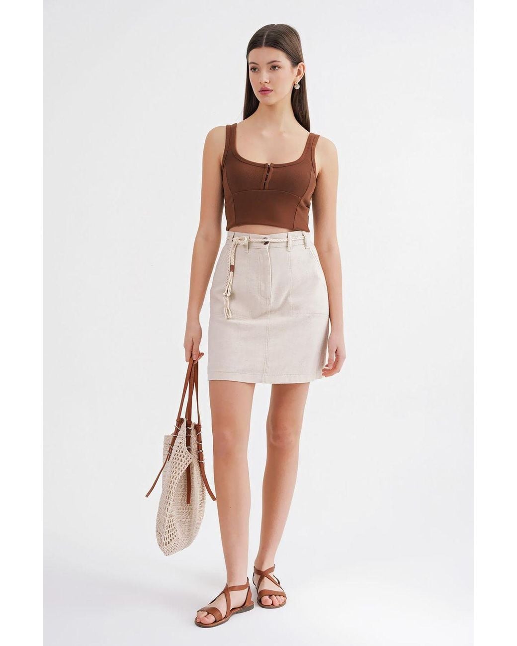 MixRay White High-Waisted Mini Skirt With Accessory Detail