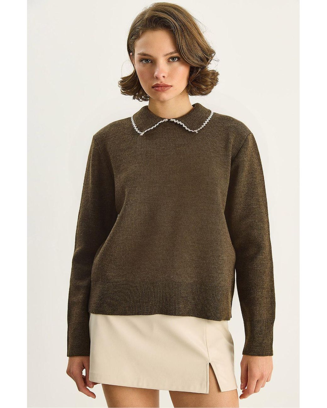 Bianco Lucci Brown Knit Sweater With Shirt Collar