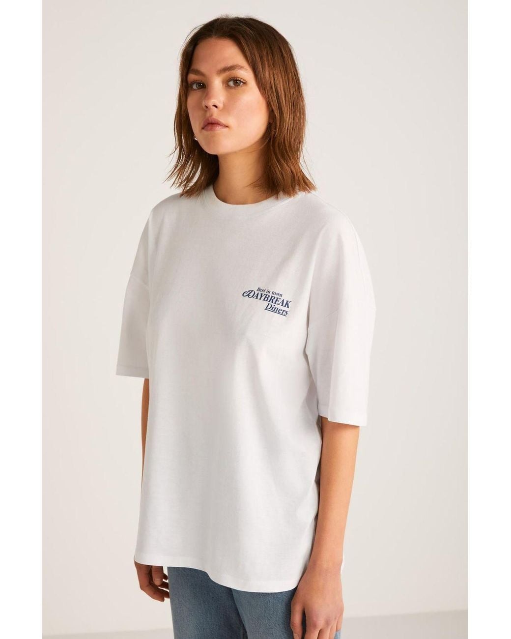 Grimelange White Oversized Crew Neck T-Shirt