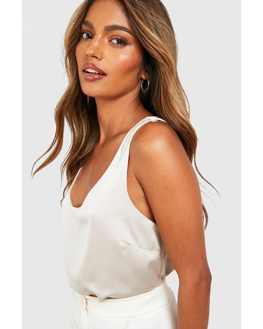 Boohoo White Basic Satin Scoop Neck Cami