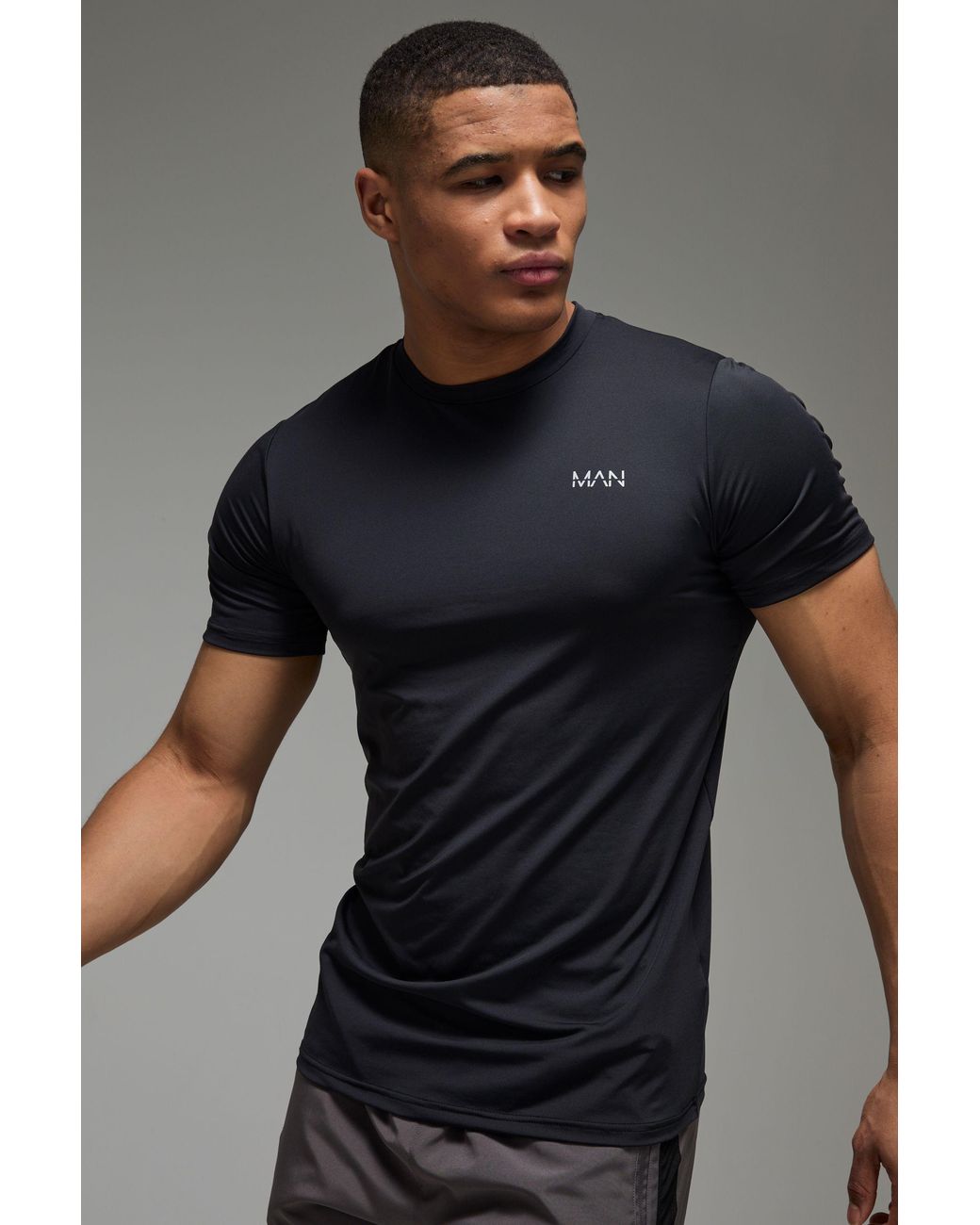 BoohooMAN Black Active Regular Fit Performance T-Shirt for men