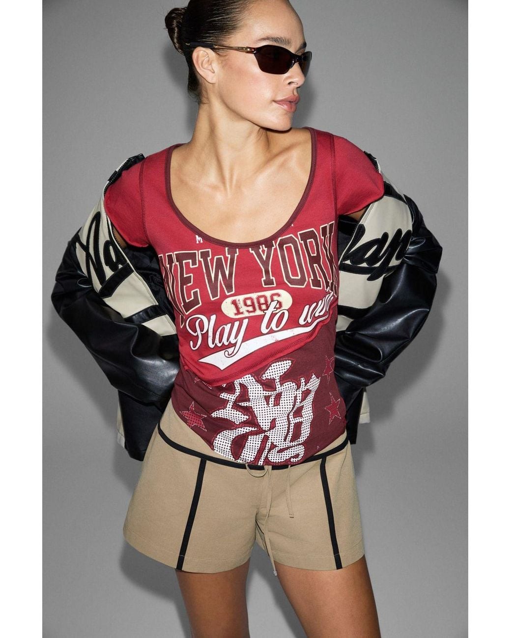Grimelange Red U-Neck Printed Short Sleeve T-Shirt