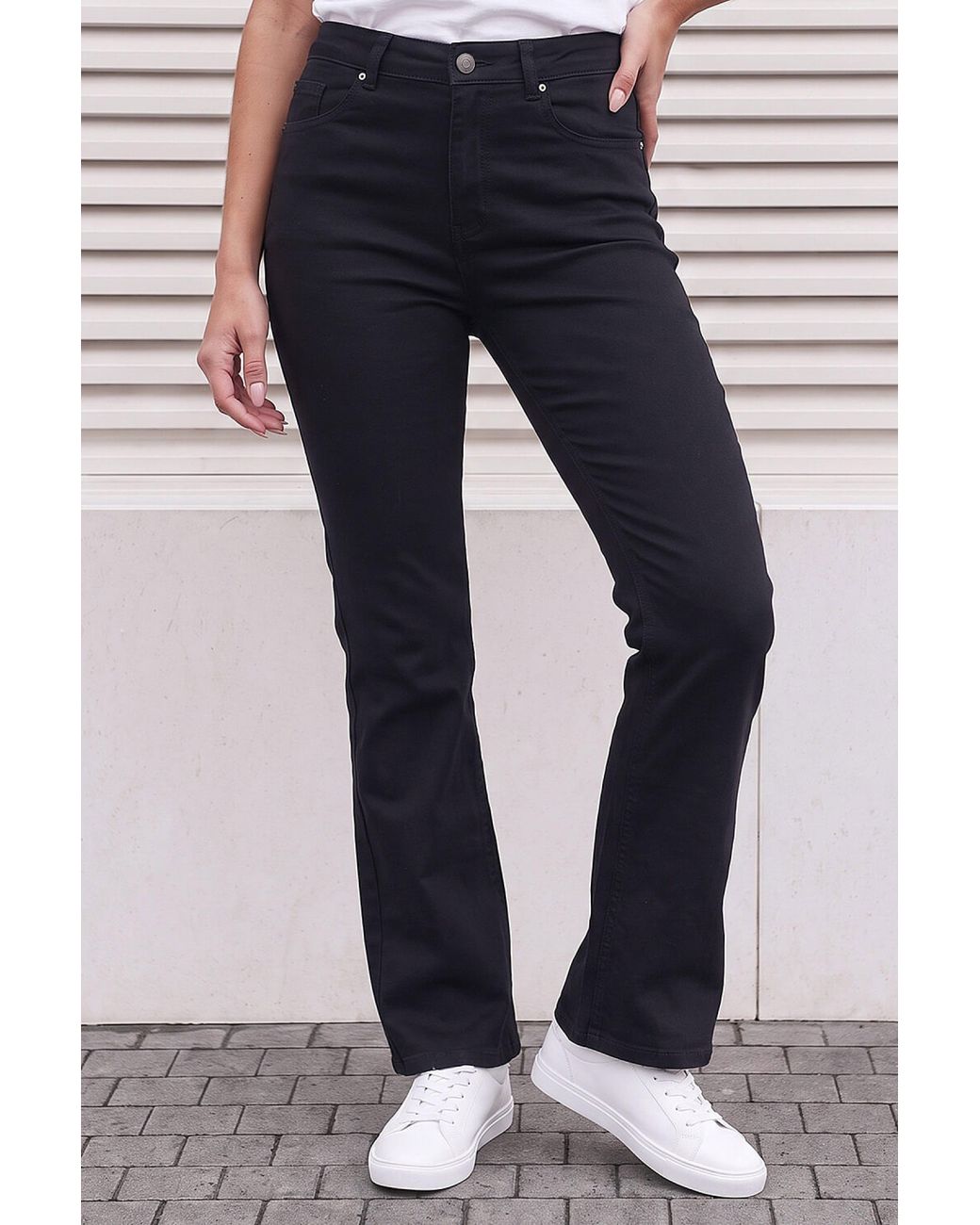 Roman Black Bootcut Stretch Jean