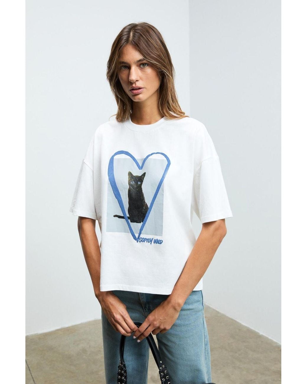 Grimelange White Oversized Printed Crew Neck T-Shirt