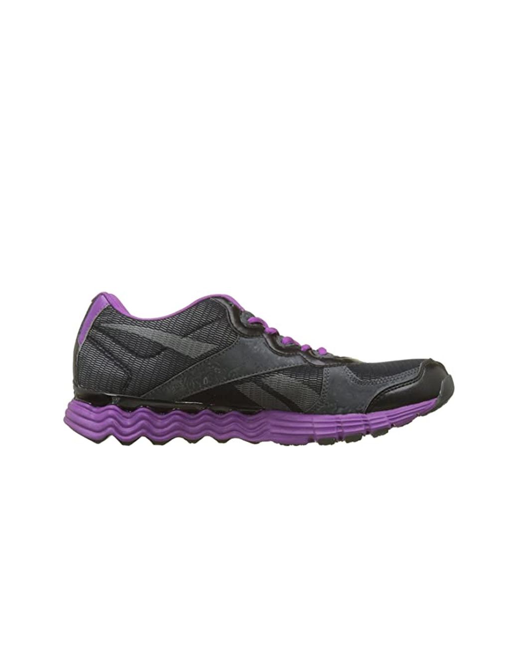 Reebok Black Vibetrain Low Lace-Up Synthetic Trainers J90250