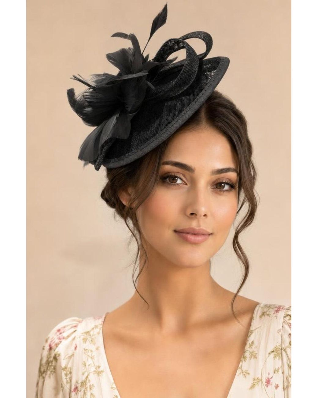 SVNX Black Feather & Bow Disc Fascinator