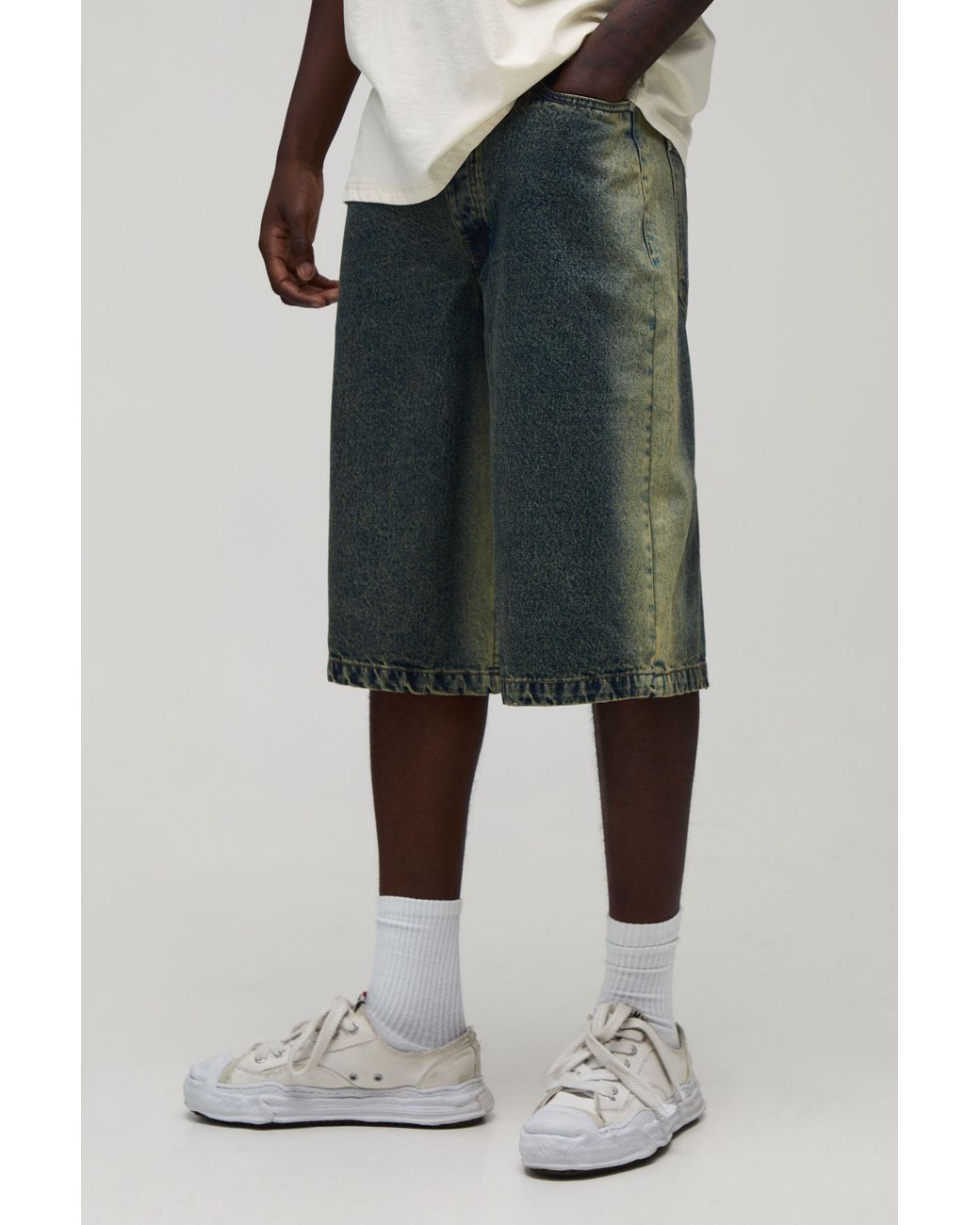 BoohooMAN Green Longline Tinted Denim Jorts for men