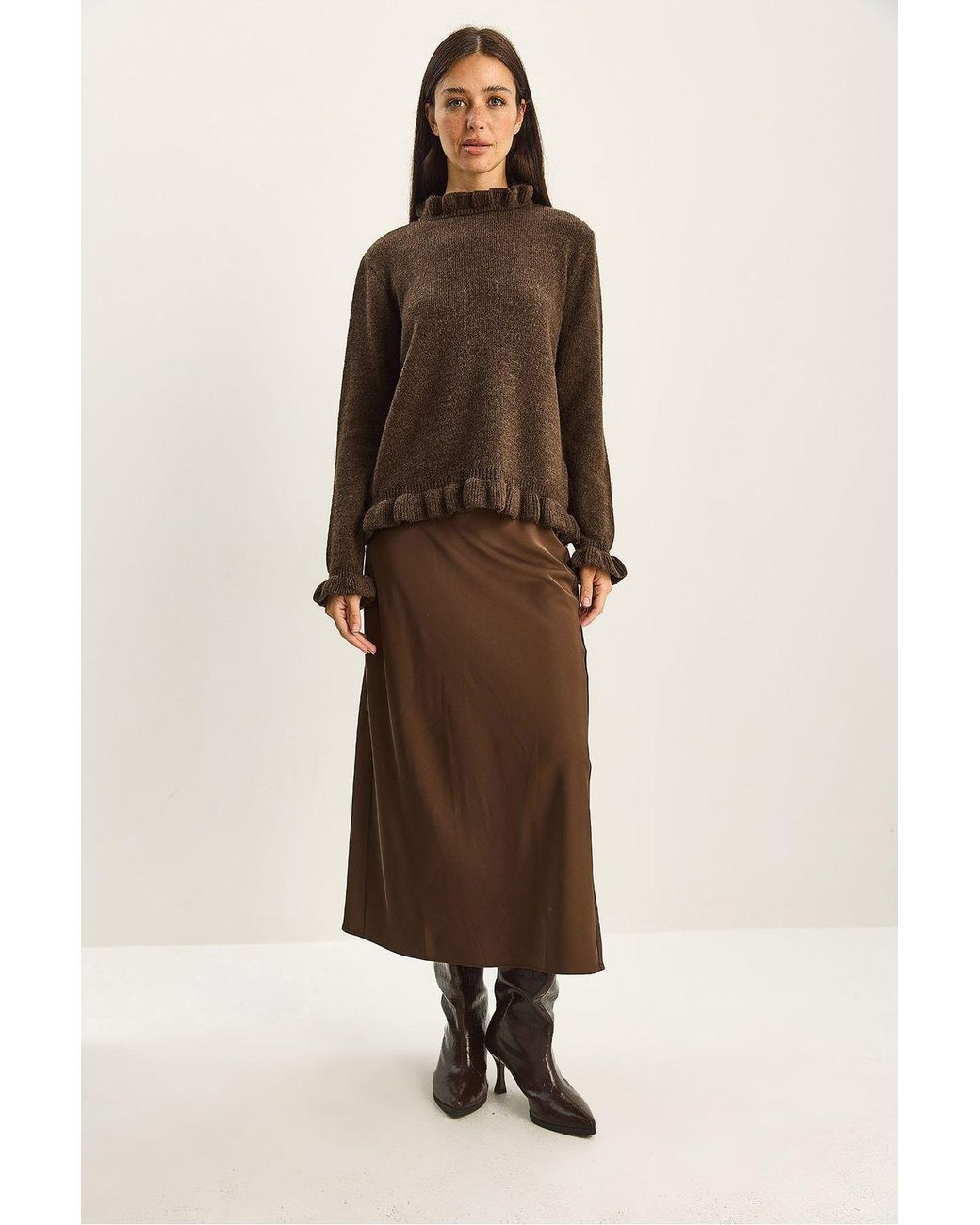 Bianco Lucci Brown Frilly Half Turtleneck Buttoned Knit Sweater