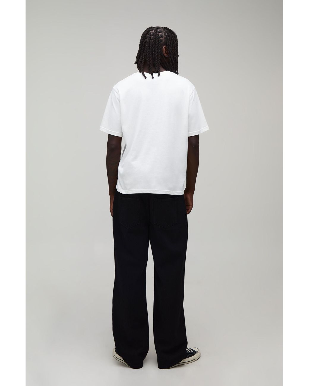 BoohooMAN Black Washed Relaxed Fit Buckle Detail Jeans for men