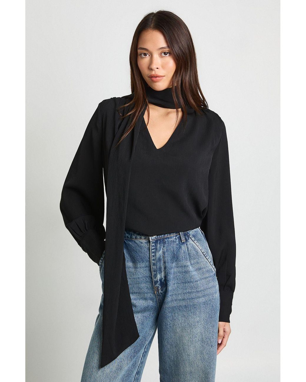 Boohoo Black Scarf Detail Crinkle Chiffon Blouse
