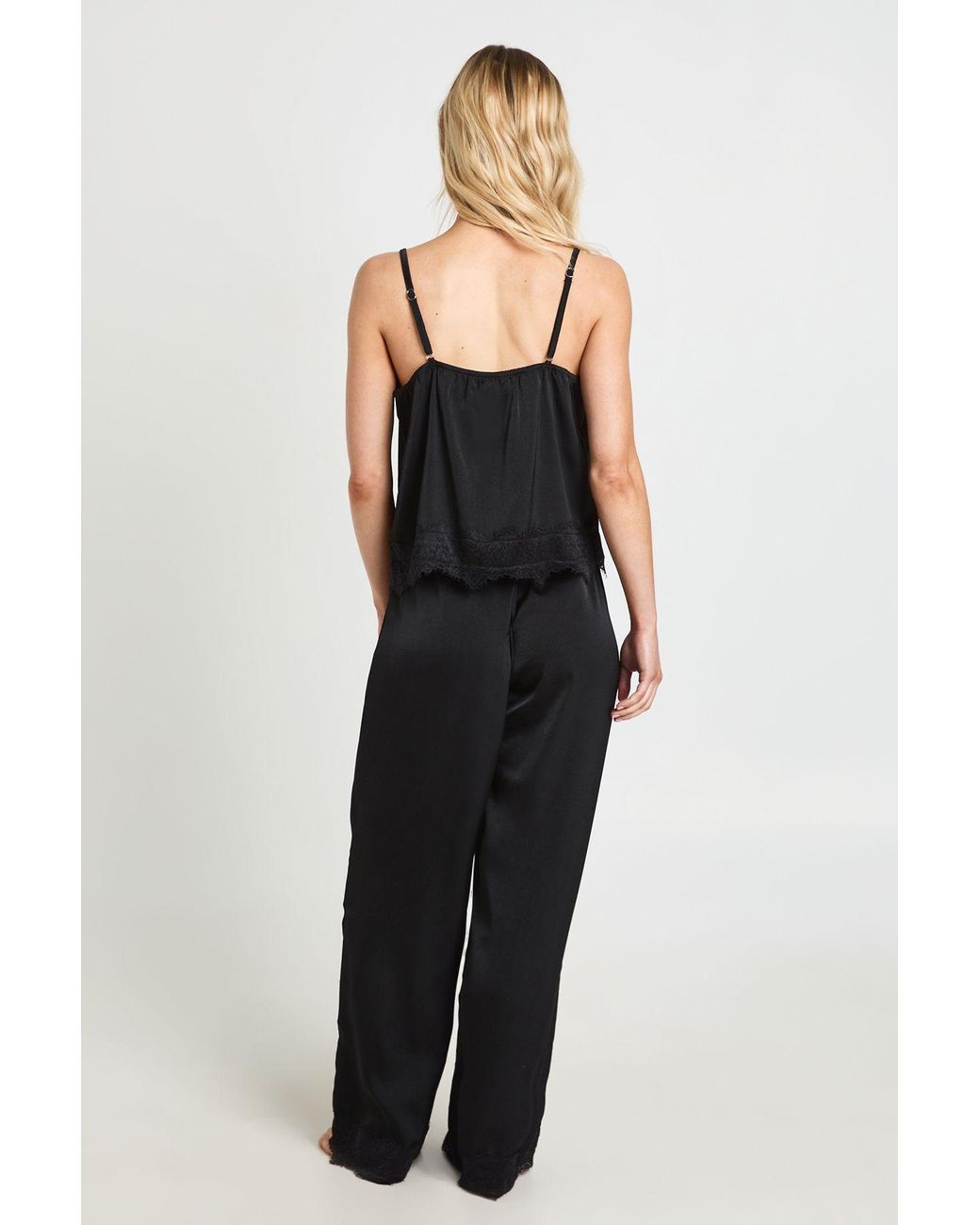 Boohoo Black Petite Eyelash Lace Trim Cami & Trouser Pyjama Set