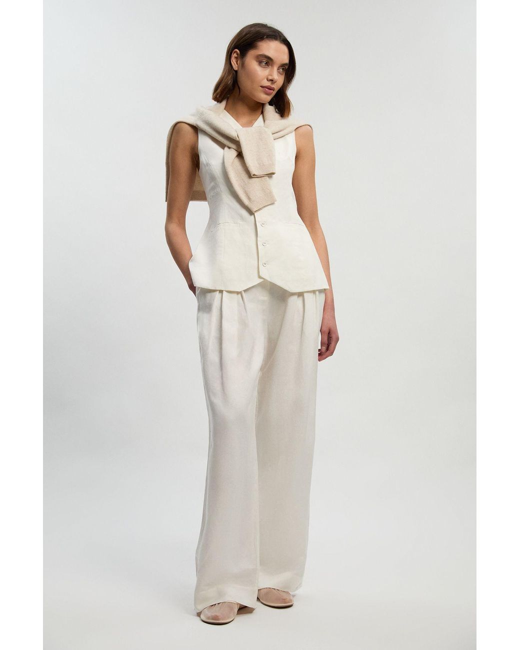 Karen Millen White Viscose Linen Pleat And Pocket Detail Woven Straight Leg Trouser