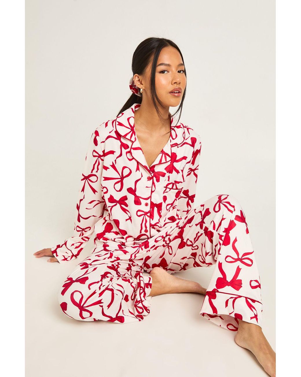 Boohoo Red Petite Oversized Bow Print Long Sleeve Shirt & Trouser 3 Piece Pyjama Set