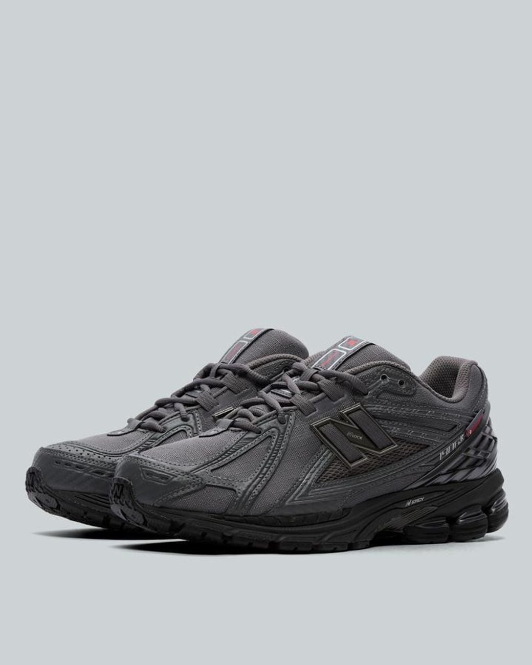 New Balance Black 1906R Trainer for men