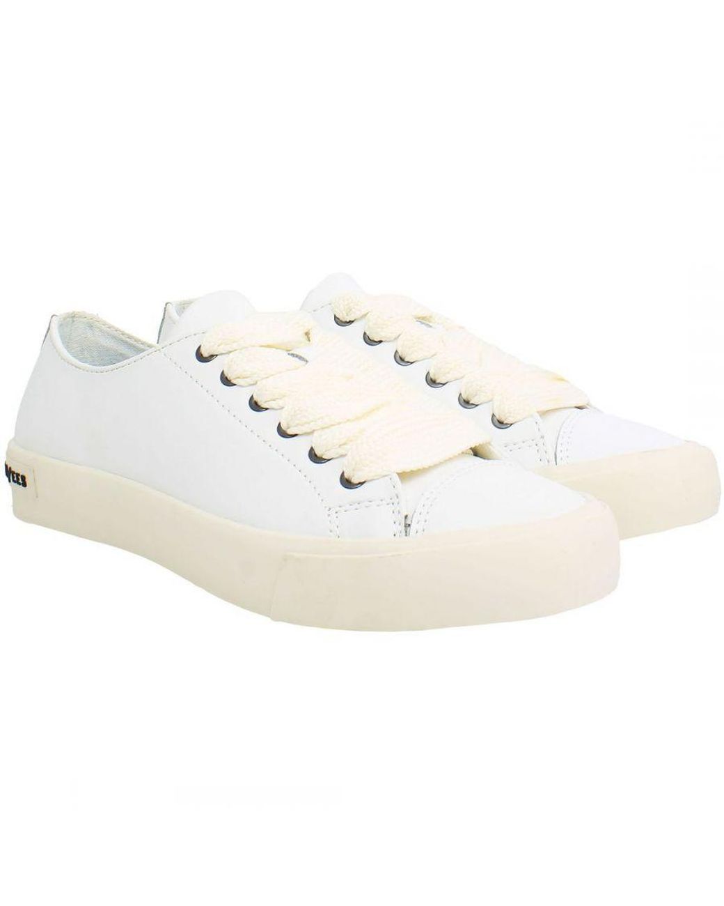 Seavees White Crosby Plimsolls