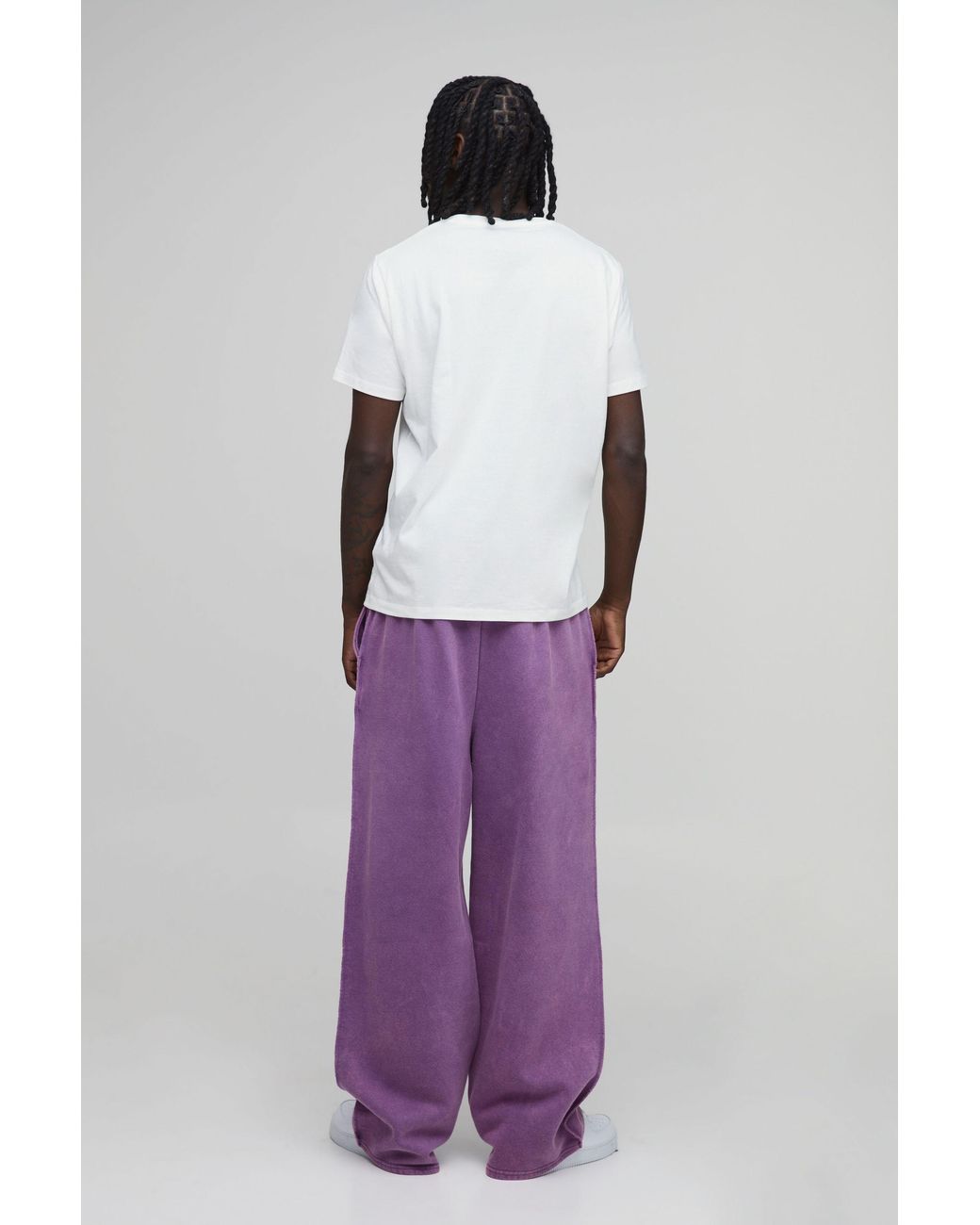 BoohooMAN Purple Wide Fit Exposed Seam Washed Jogger for men