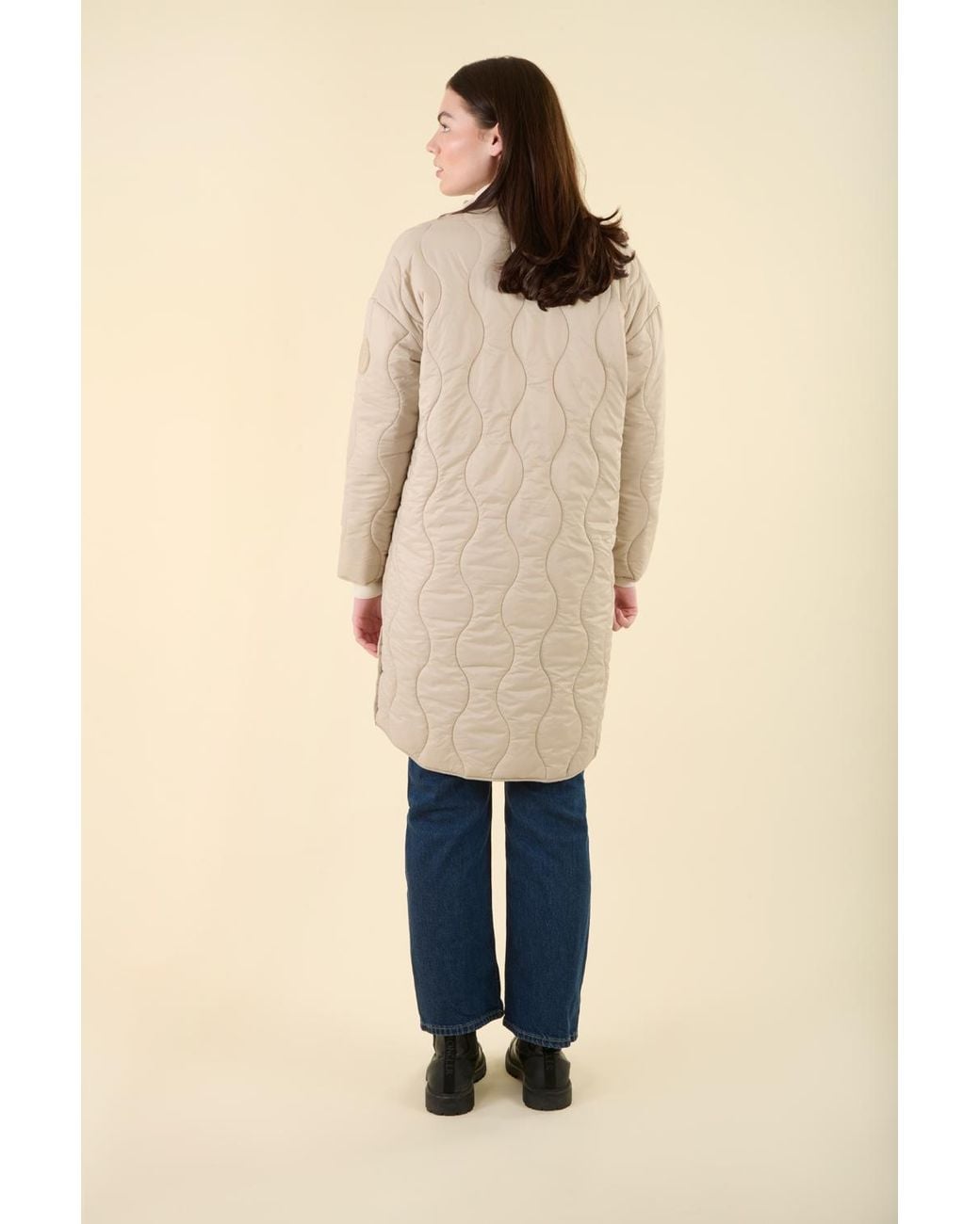 Harvey & Jones Natural Water Resistant Longline Onion Quilted Jacket Nylon